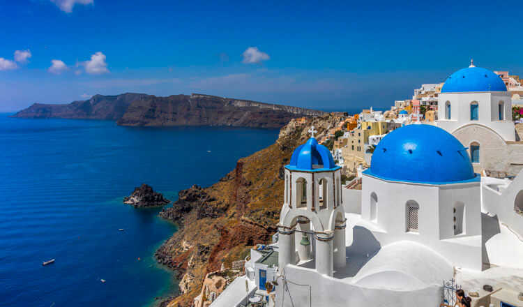 Santorini Island's Weekend Vacation